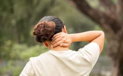 Whiplash Recovery Guide: What a Chiropractor Checks, Treats, and Tracks