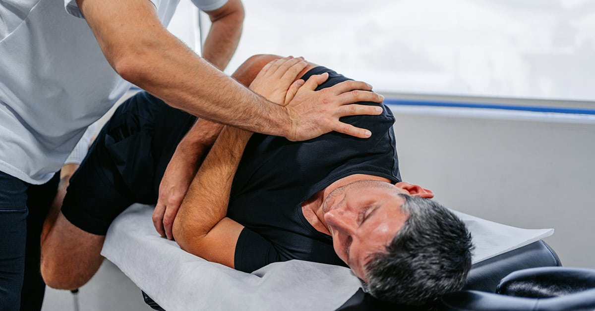 Oregon City chiropractic adjustment after car crash
